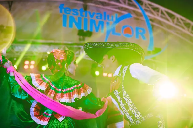 36725242_2161406883887115_2065446452636680192_n