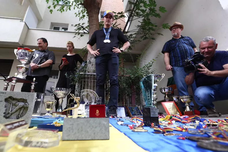 Marian Drăgulescu protest MTS