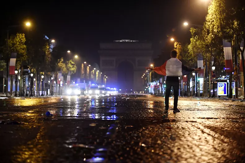 Incidente la Paris, dupa victoria de la Cupa Mondiala