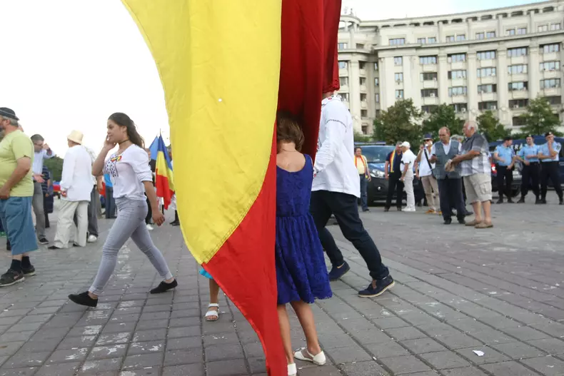 Protest în Bucureşti faţă de Codul Administrativ (14)