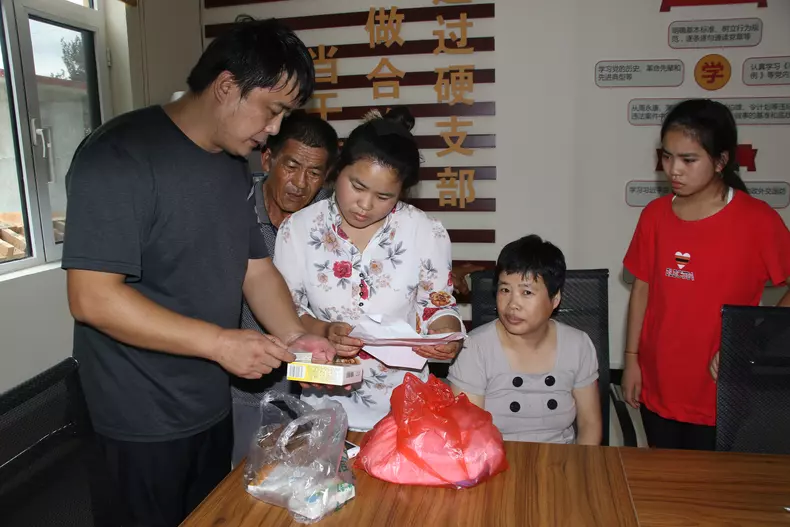 Woman Returns Home After Seven Years Lost In Zoucheng, China