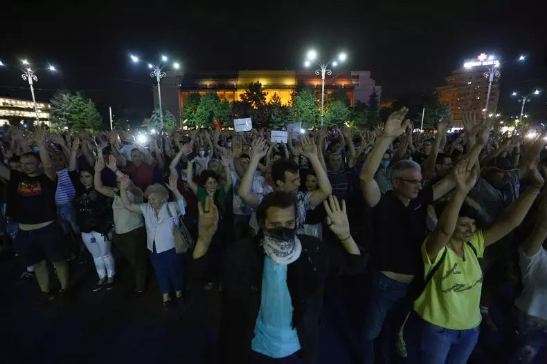 protest Piata Victoriei, 17 august