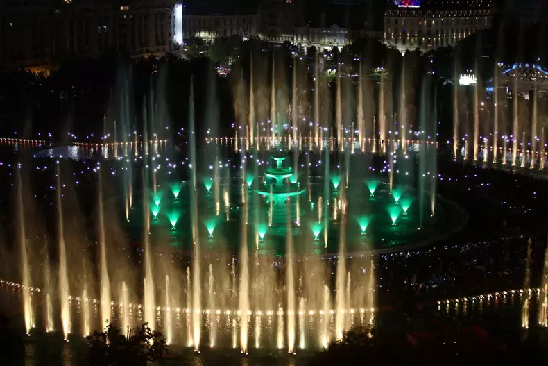 redeschidere fantani unirii (5)