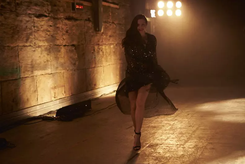 Liv Tyler shows off curves for Triumph capsule collection