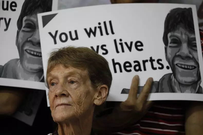 Australian missionary in the Philippines to leave country due to expired visa