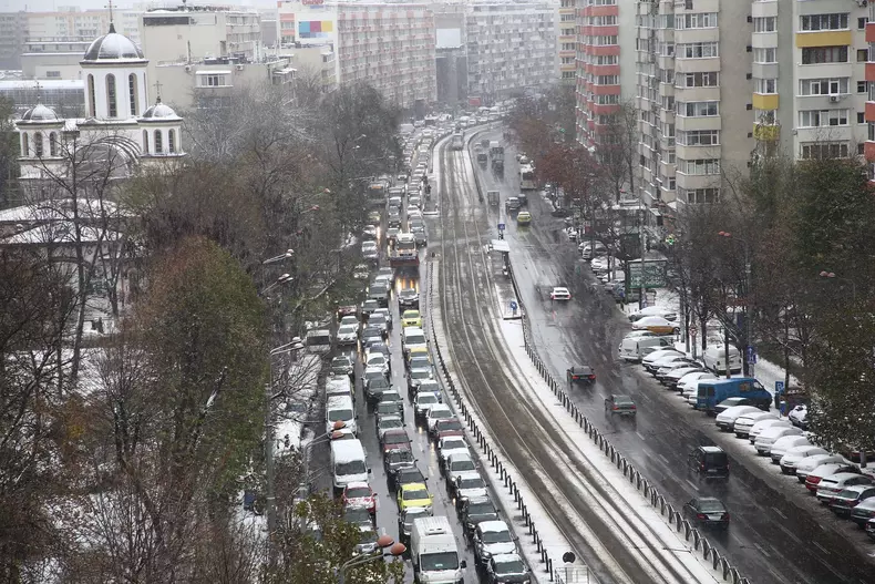 ninsoare in bucuresti-28 noiembrie5