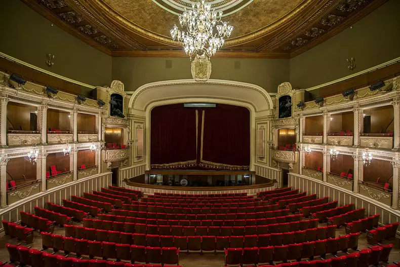 opera