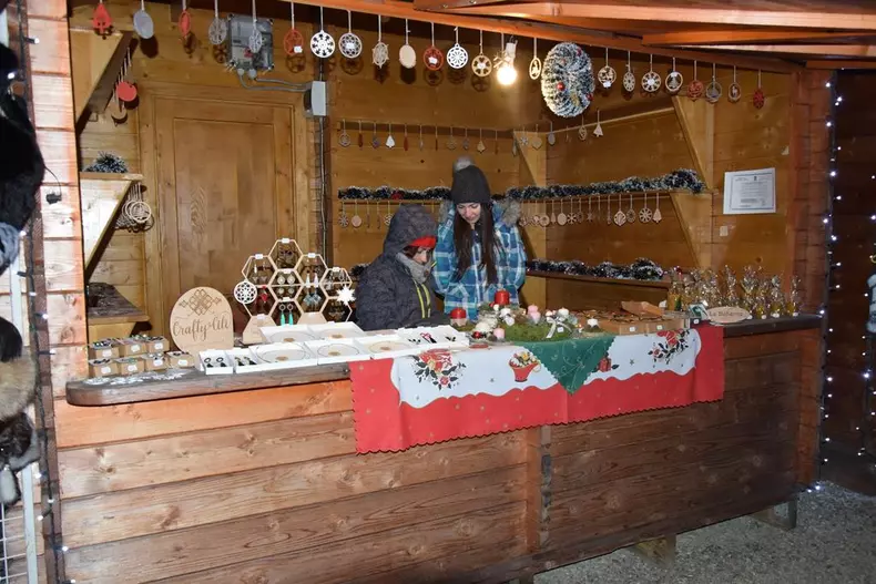 Târgul de Crăciun din Bistrița a fost deschis (2)
