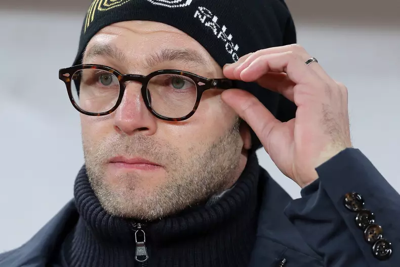 FOTBAL: UNIVERSITATEA CLUJ – CHINDIA TARGOVISTE, LIGA 2 (7.12.