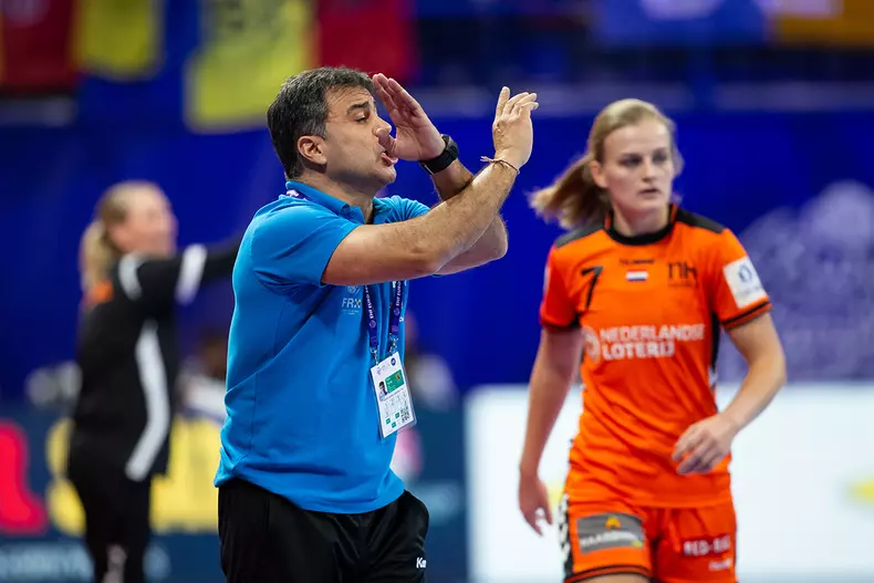 Netherlands - Romania