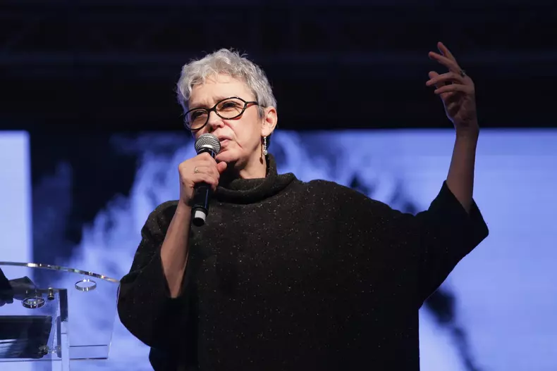 50675770_243581213226882_2350628978261229568_n