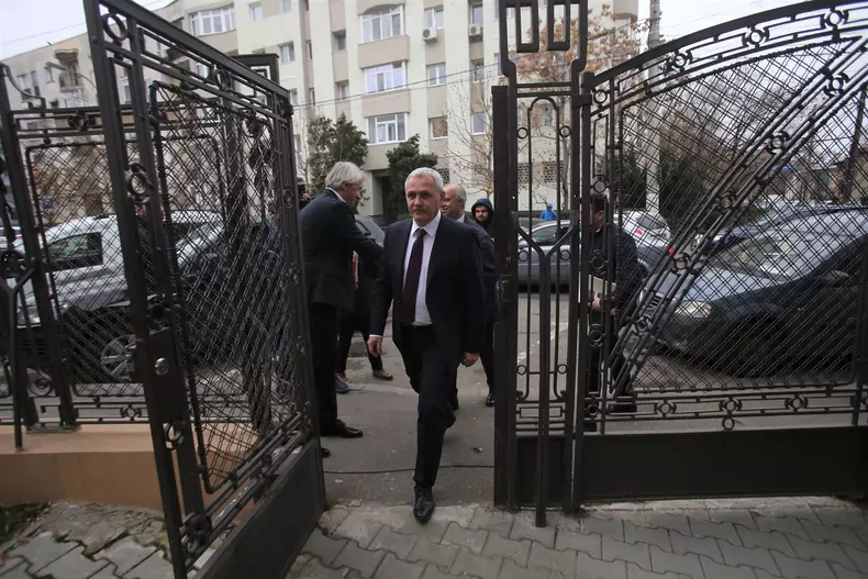 51454156_148687239366319_4900388351355387904_n