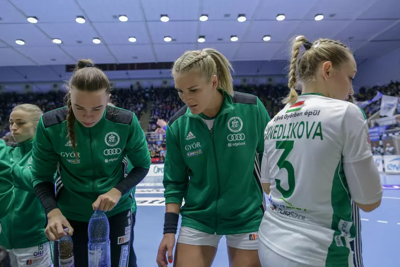 LRM_EXPORT_27902604929593_20190223_154641575