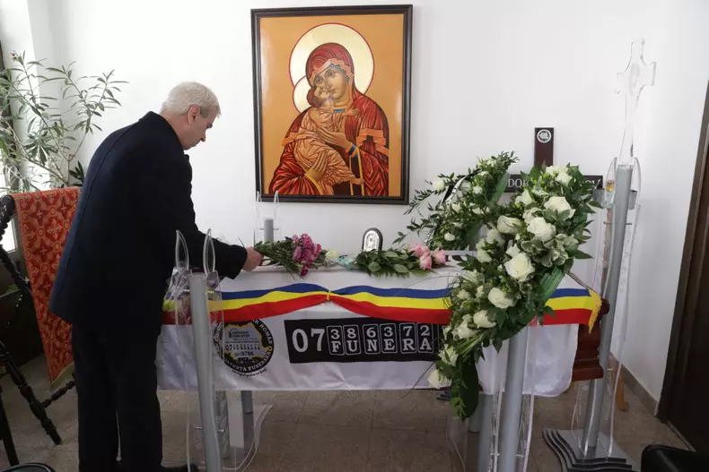 Tudor Simionov, sportivul omorât în noaptea de Revelion în Marea Britanie, a fost repatriat (3)