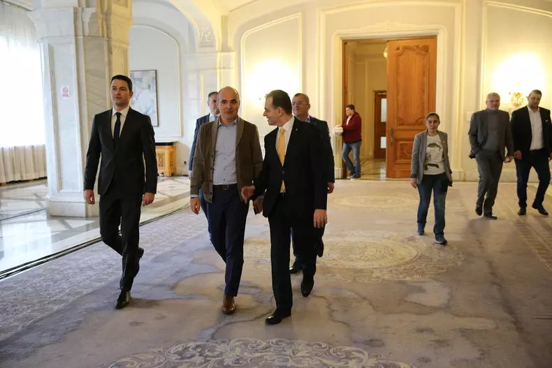 53723719_314633825859204_251224577152122880_n