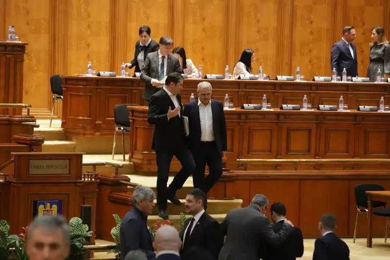 53748216_373335276596094_6549226962009718784_n