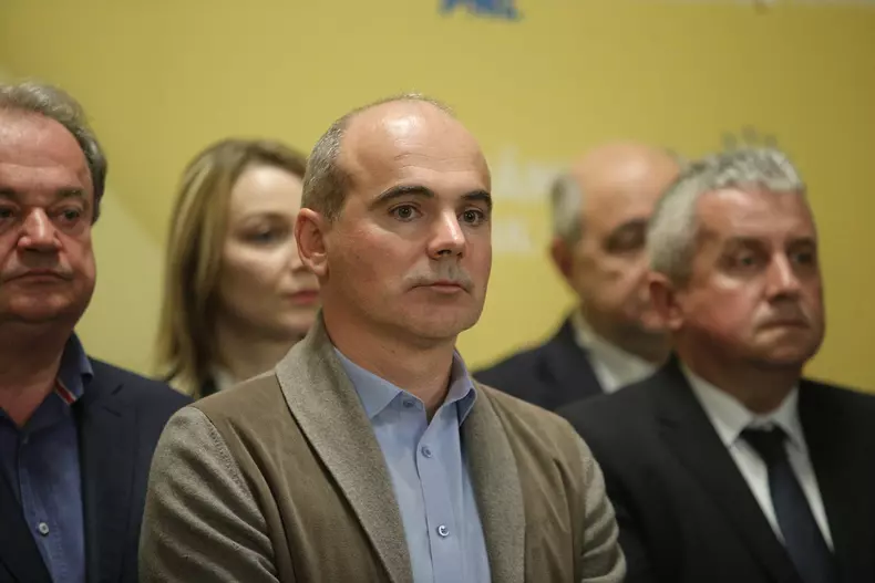 53909715_991227444418738_2162985456281583616_n