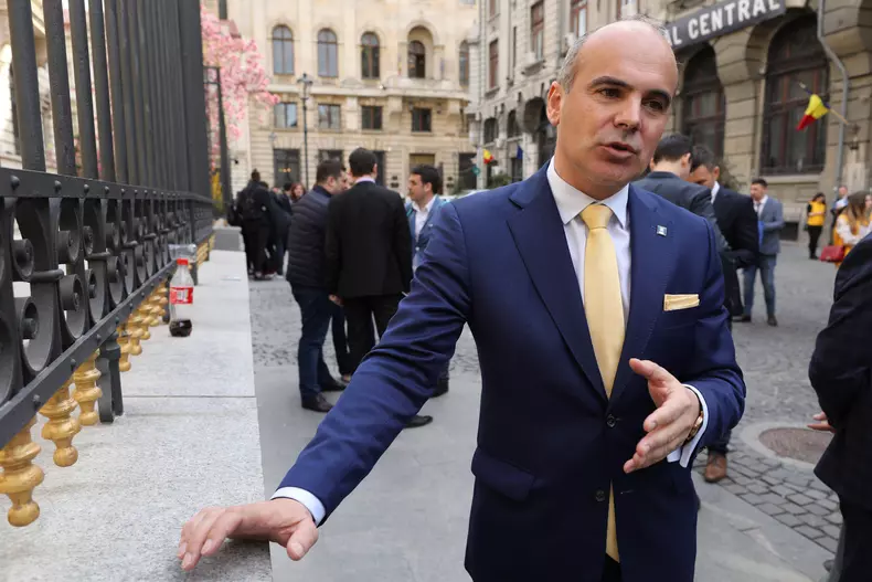 54799760_389527811881364_7813909077641134080_n