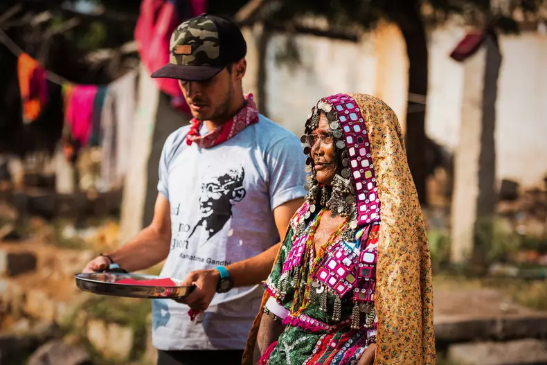 AsiaExpress S2E22 (5)