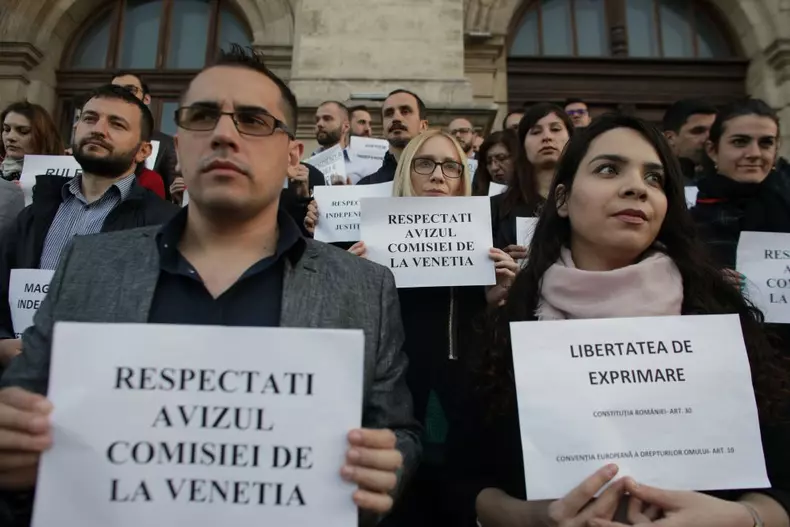Protest al magistraților la Palatul de Justiție din București-INQUAM-PHOTOS (3)