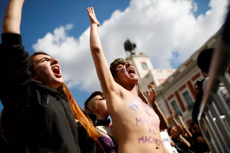 Proteste masive în Spania, de 8 martie, pentru susținerea drepturilor femeilor