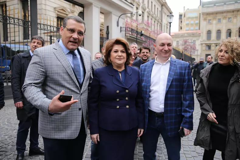 PSD a depus listele pentru alegerile europarlamentare la BEC (3)
