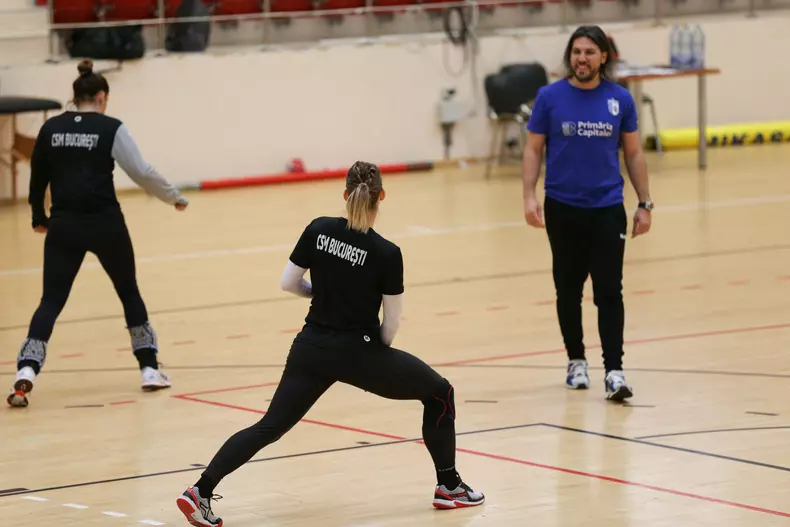 55887708_315445569091506_7464646464593985536_n