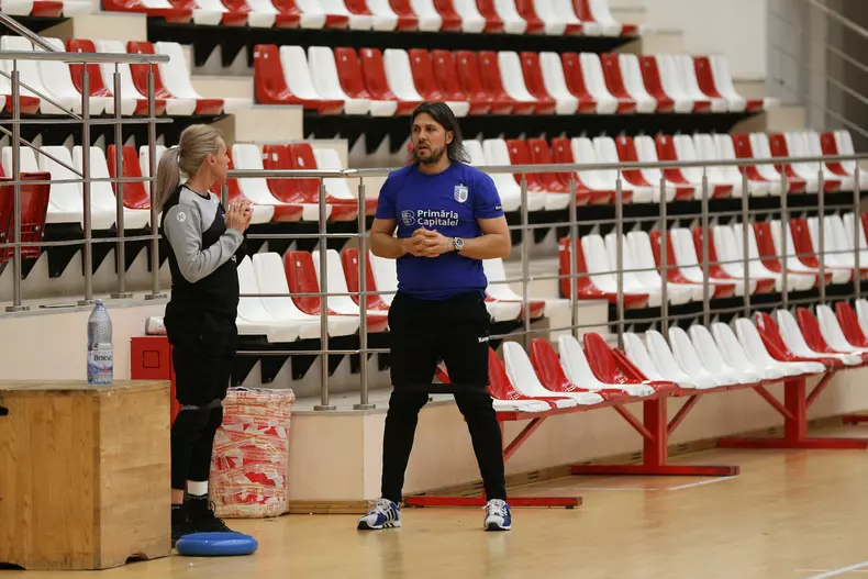 55887761_2414956235183576_3428881419865161728_n