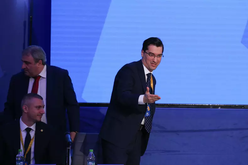 57303350_1059106550956993_3439605184404127744_n