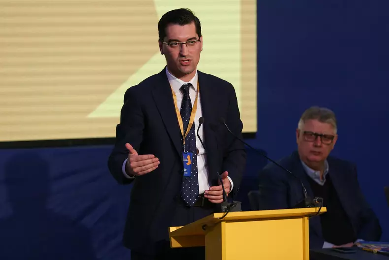 57336221_173797626838012_6590469213670866944_n