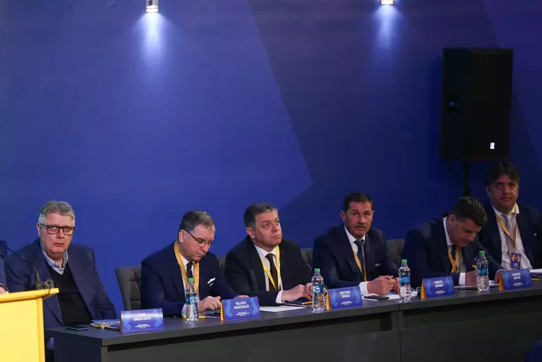 57384359_419021415318073_723691037209395200_n