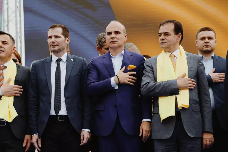 59183123_2378353918883298_8235961958902267904_o