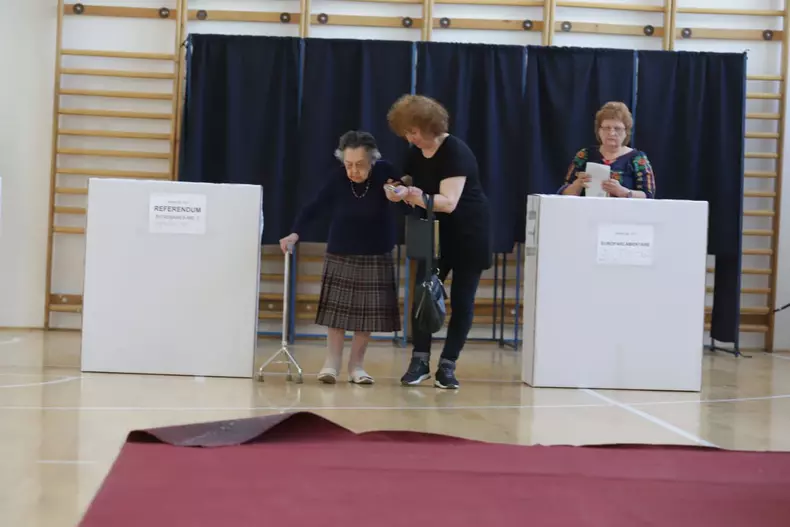 61321255_2252041701726722_6004812399515795456_n