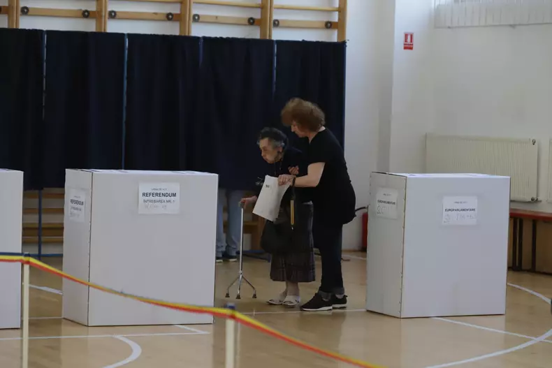 61402436_307101060226743_2378190264435998720_n