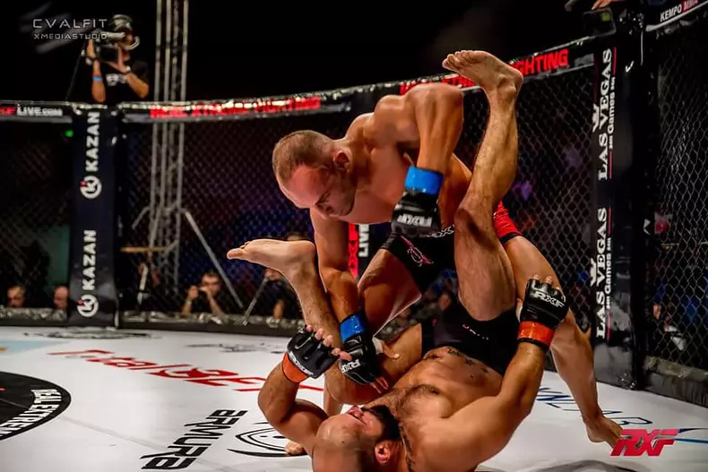 43284958_2125759010776080_6447003716707942400_n