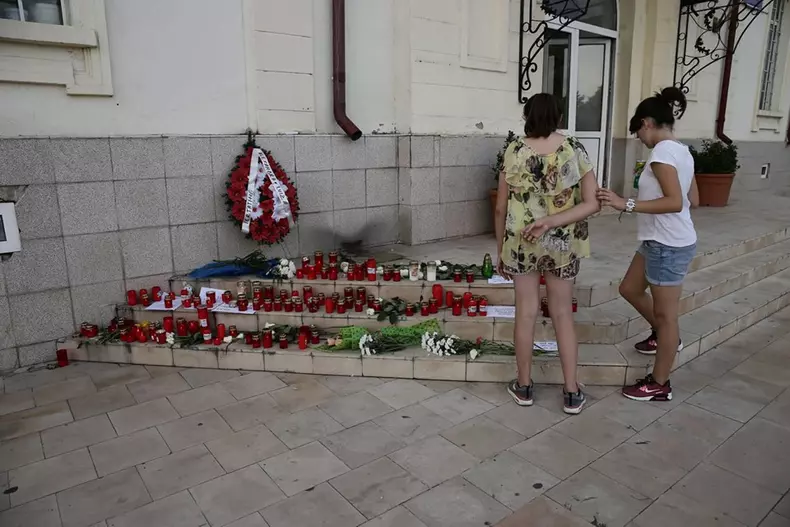 caracal-protest6-angelescu