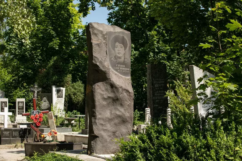 cimitir doina chisinau (5)