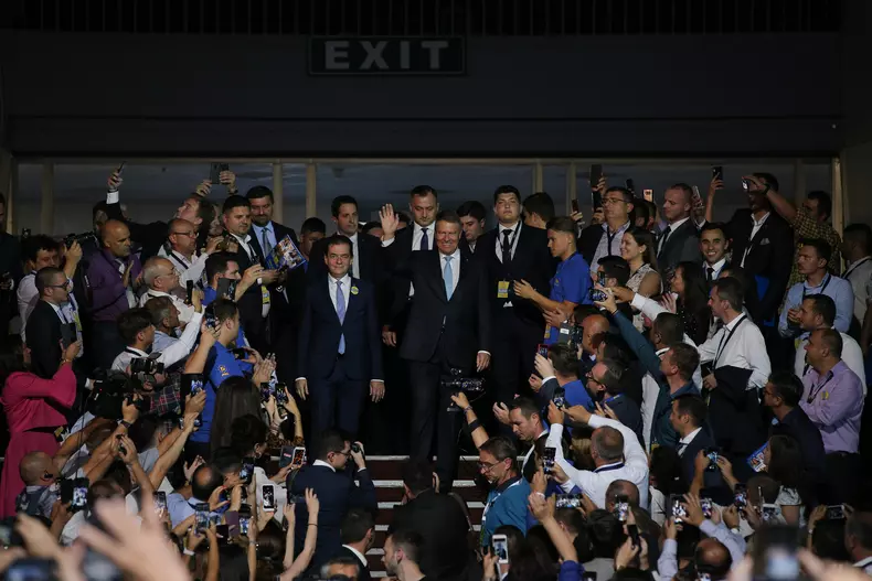 Klaus Iohannis - Consiliul Național al PNL10