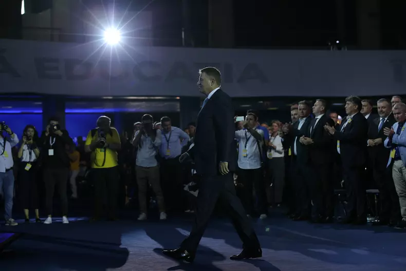 Klaus Iohannis - Consiliul Național al PNL4