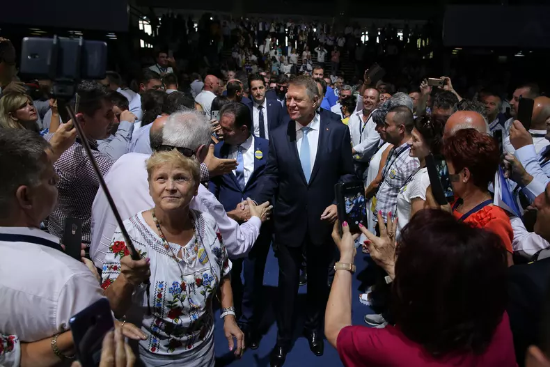 Klaus Iohannis - Consiliul Național al PNL9