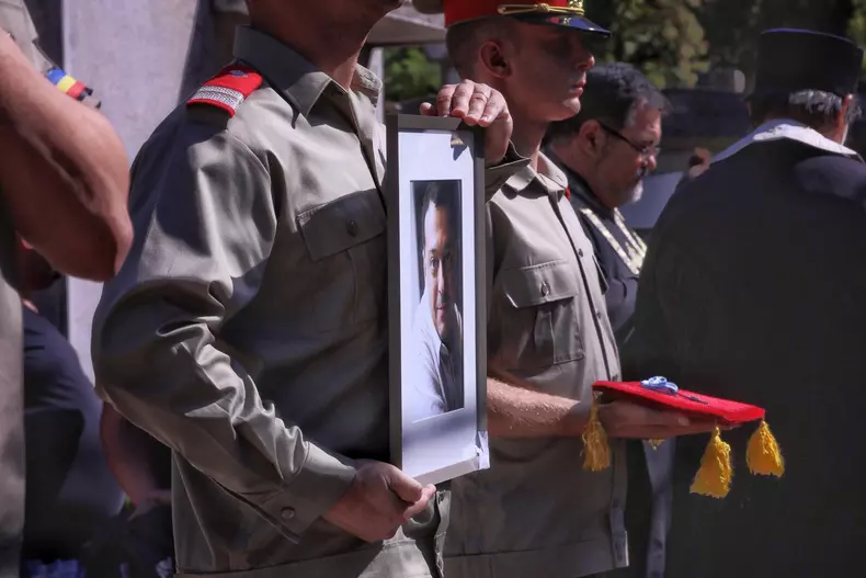 70769896_434608057182905_9042931316764442624_n