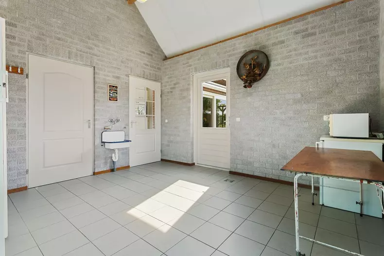 casa olandez pedofil-interior15