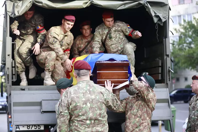 repatriere militari afganistan (4)