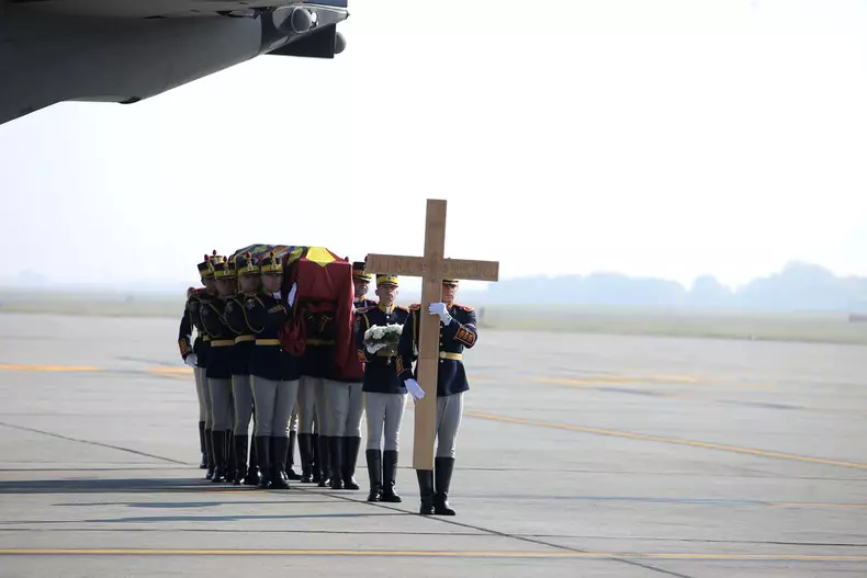 725890125232167951308786935561937459609600n