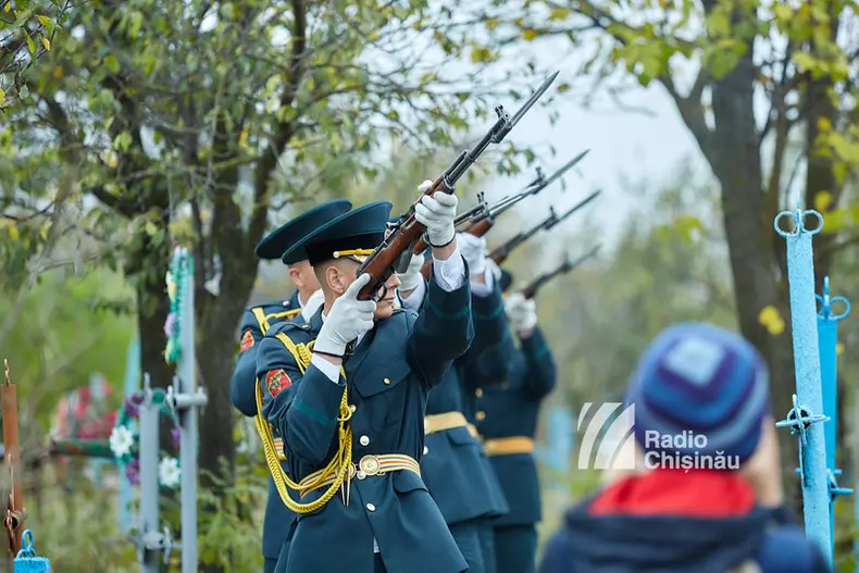 cimitirul ostasilor romani-chisinau2