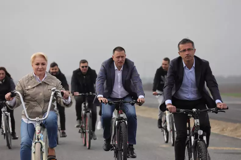 dancilă bicicleta 2