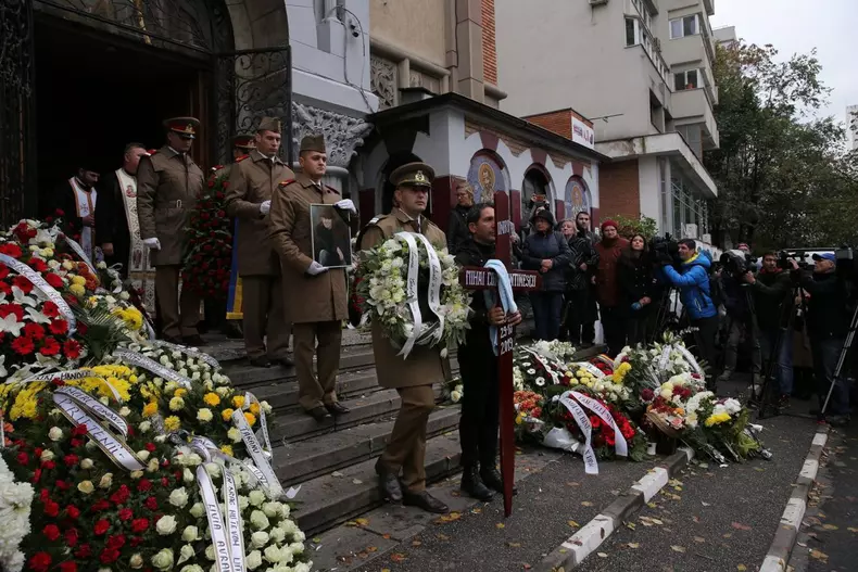 inmormantare mihai constantinescu 16