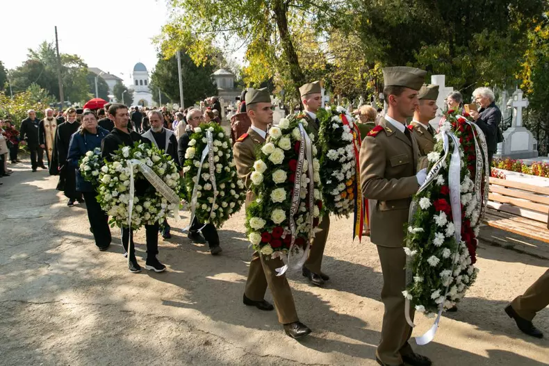 inmormantare-tamara-buciuceanu-cimitir-vlad-chirea (4)