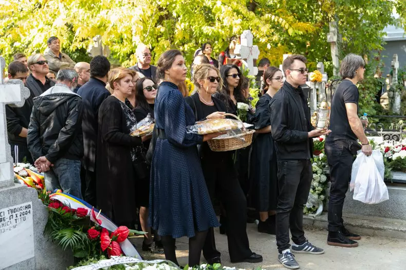 inmormantare-tamara-buciuceanu-cimitir-vlad-chirea (5)