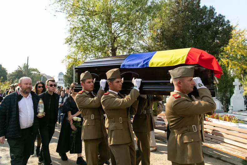 inmormantare-tamara-buciuceanu-cimitir-vlad-chirea (6)